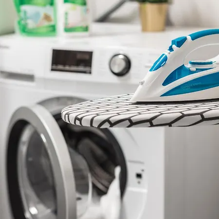 Pineapple - Palais Am Neumarkt شقة