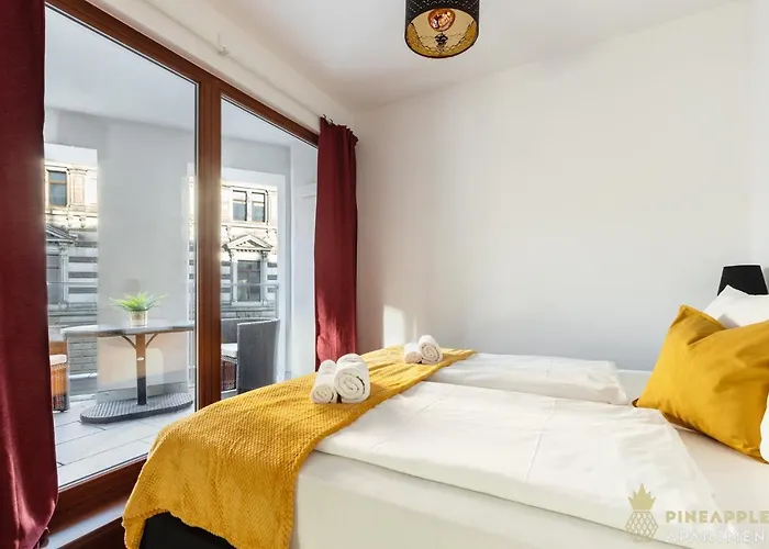 Pineapple - Palais Am Neumarkt Apartamento *