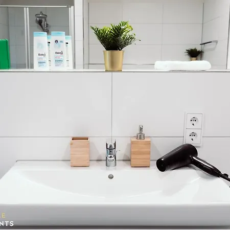 Pineapple - Palais Am Neumarkt 아파트